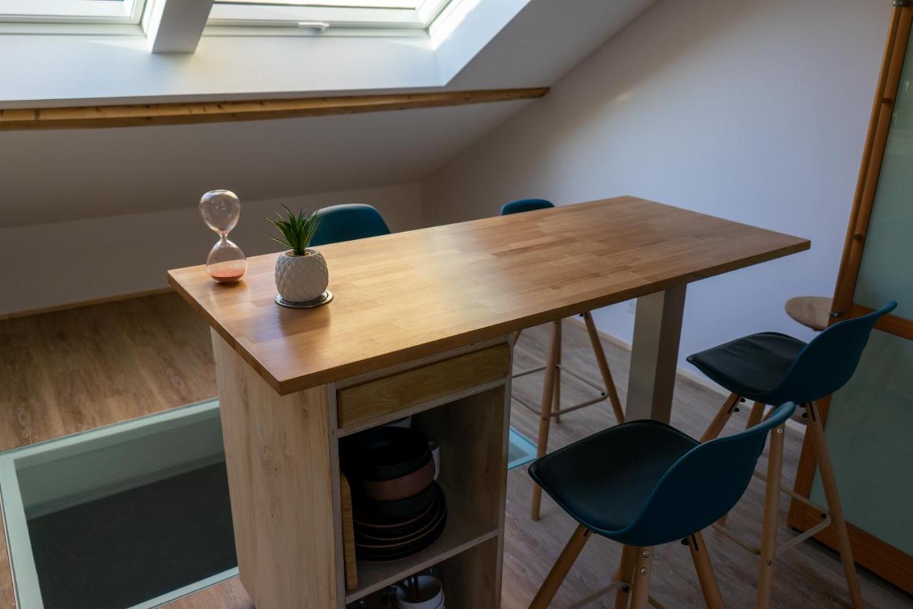 Au Petit Marius Apartment *